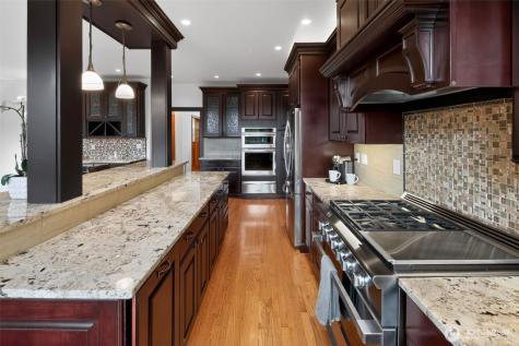 24520 NE 196th Woodinville WA 98077