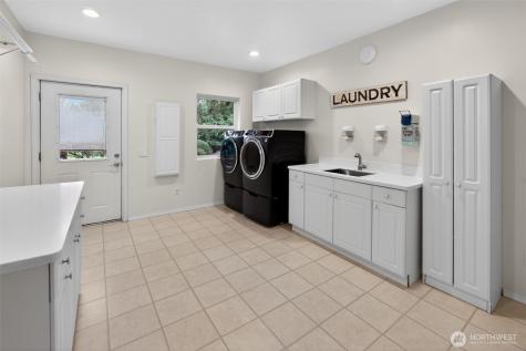 24520 NE 196th Woodinville WA 98077