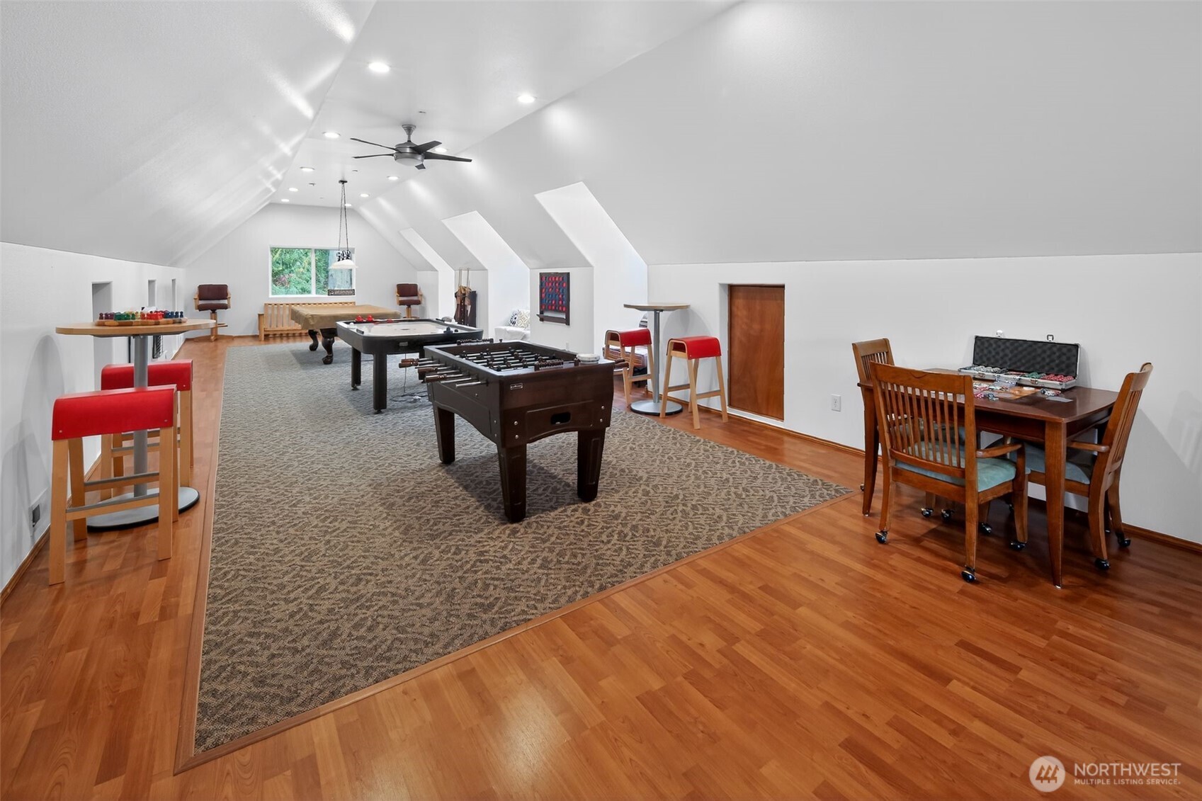 24520 NE 196th Woodinville WA 98077