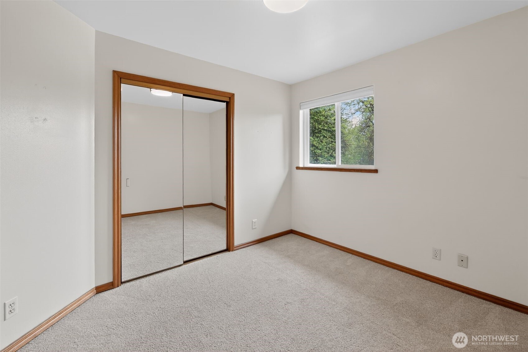 24520 NE 196th Woodinville WA 98077