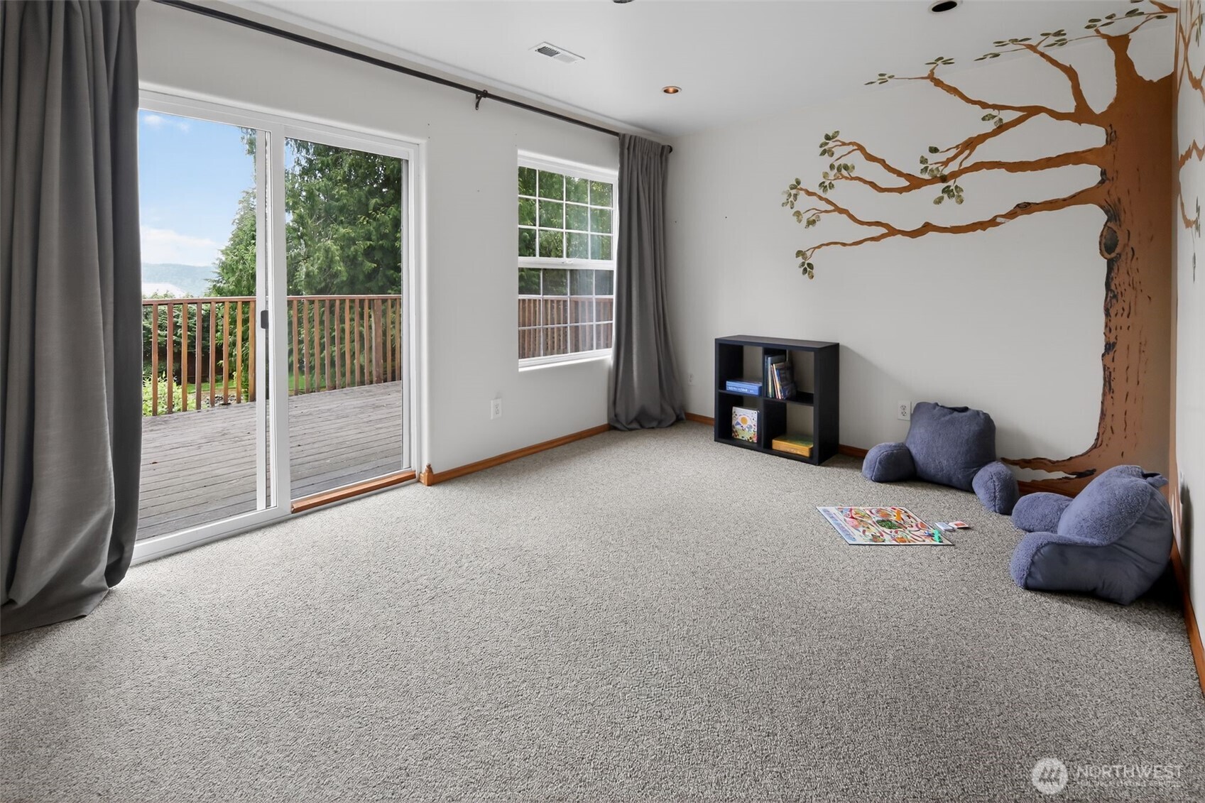 24520 NE 196th Woodinville WA 98077