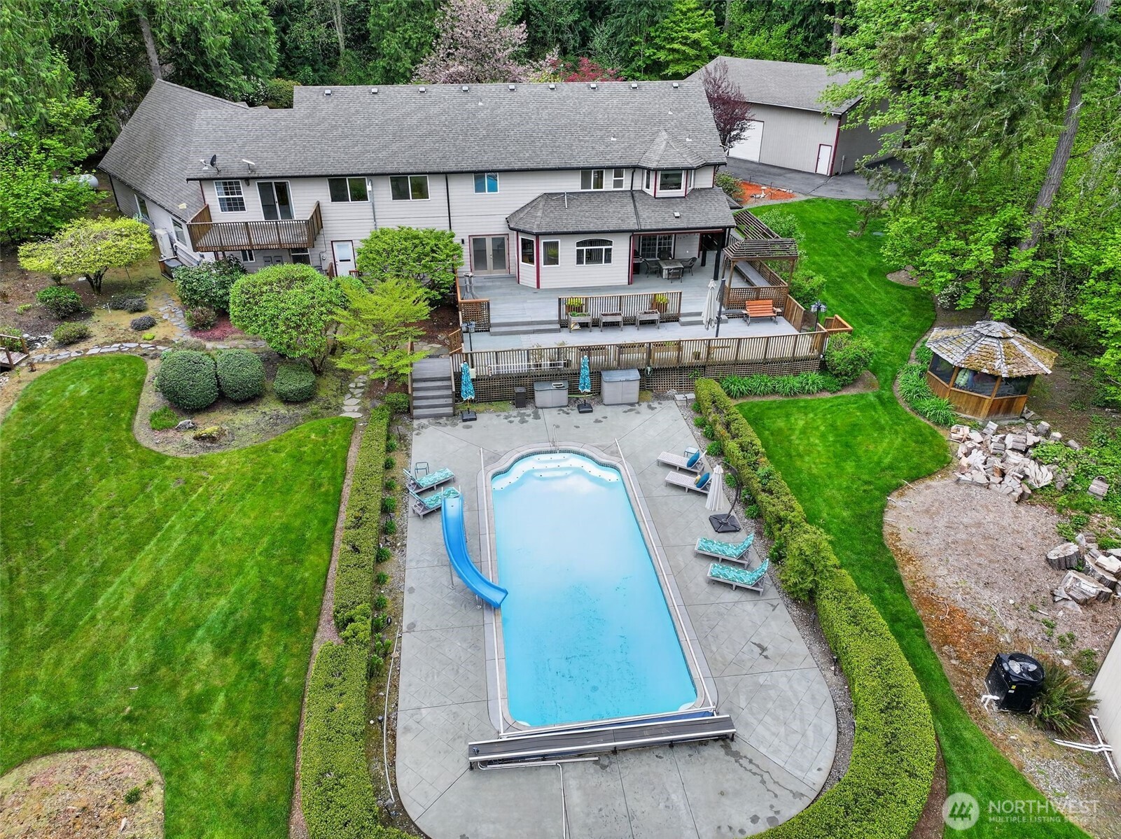 24520 NE 196th Woodinville WA 98077