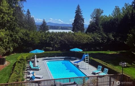 24520 NE 196th Woodinville WA 98077