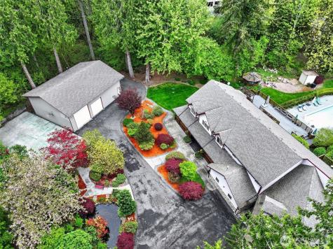 24520 NE 196th Woodinville WA 98077
