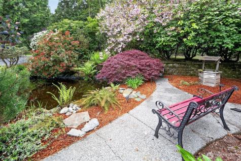 24520 NE 196th Woodinville WA 98077