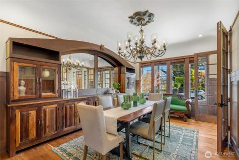 3723 41st Avenue SW Seattle WA 98116