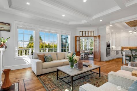 3723 41st Avenue SW Seattle WA 98116