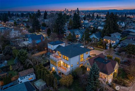 3723 41st Avenue SW Seattle WA 98116