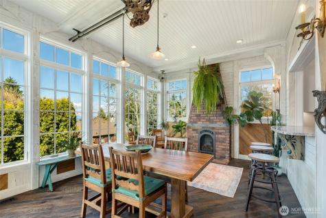 3723 41st Avenue SW Seattle WA 98116