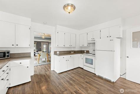 4515 Pacific Avenue Tacoma WA 98418