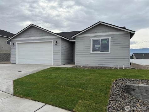 2322 2nd Street SE East Wenatchee WA 98802
