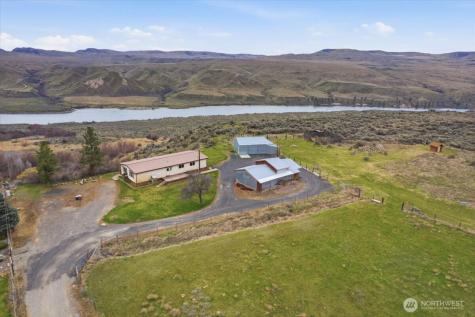 3561 Highway 155 Coulee Dam WA 99116