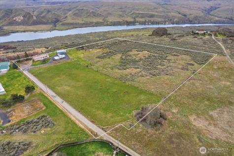 3561 Highway 155 Coulee Dam WA 99116