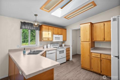 1870 NW Vaa Road Poulsbo WA 98370