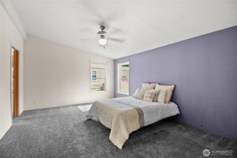 1870 NW Vaa Road Poulsbo WA 98370