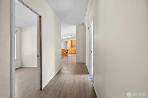 1870 NW Vaa Road Poulsbo WA 98370