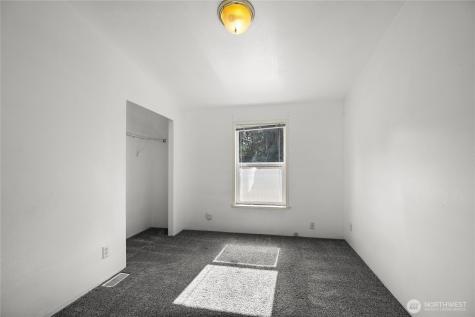 1870 NW Vaa Road Poulsbo WA 98370