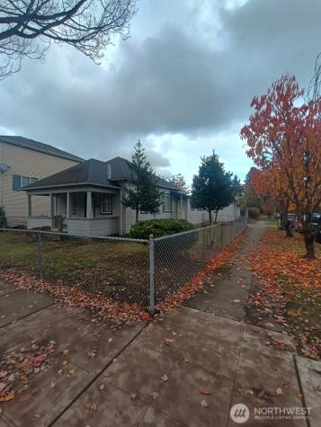 1922 15th Avenue S Seattle WA 98144