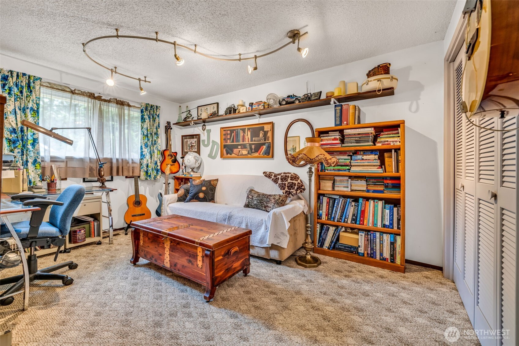 4905 96th Avenue W University Place WA 98467