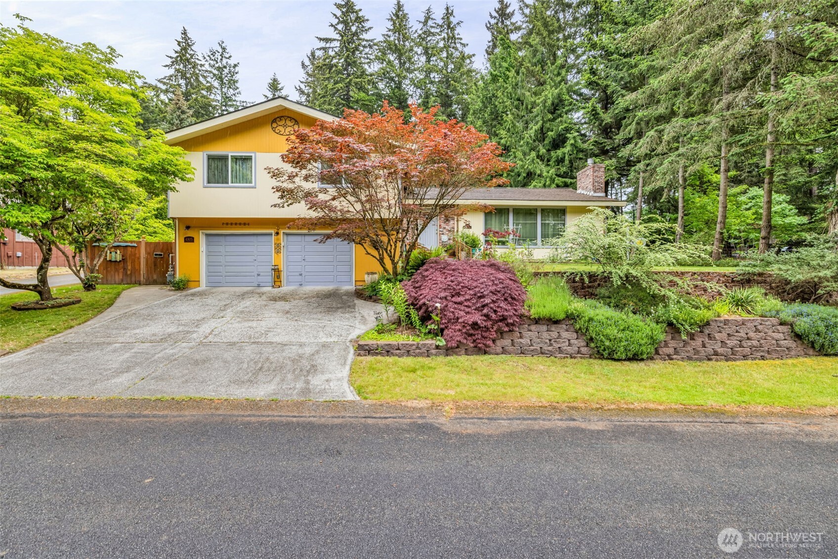 4905 96th Avenue W University Place WA 98467