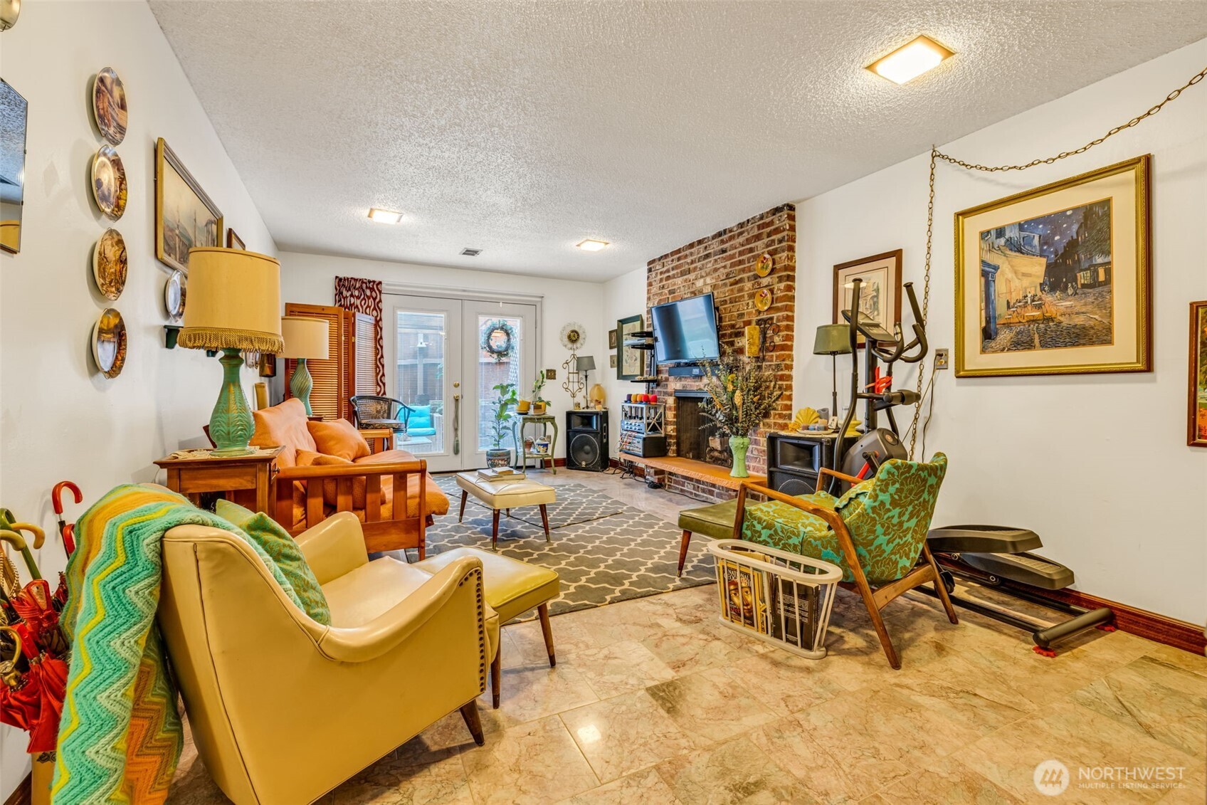 4905 96th Avenue W University Place WA 98467