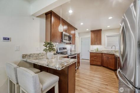 3004 SW Barton Street Seattle WA 98126