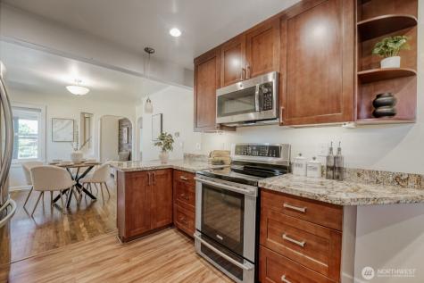 3004 SW Barton Street Seattle WA 98126