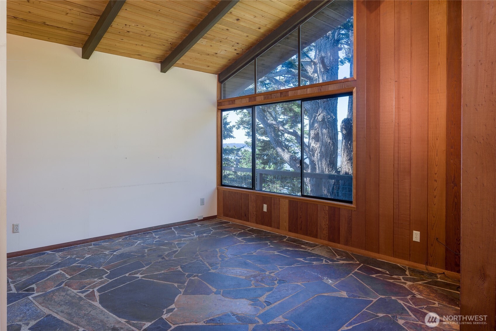 189 Calle Aguila Lopez Island WA 98261