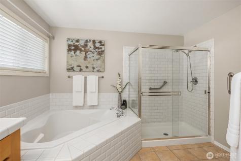 8537 NE 128th Street Kirkland WA 98034
