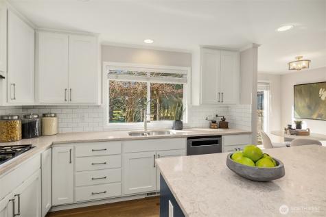 8537 NE 128th Street Kirkland WA 98034