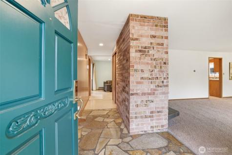 9428 21st Drive SE Everett WA 98208