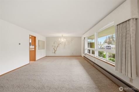 9428 21st Drive SE Everett WA 98208