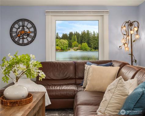 31204 8th Avenue SW Federal Way WA 98023