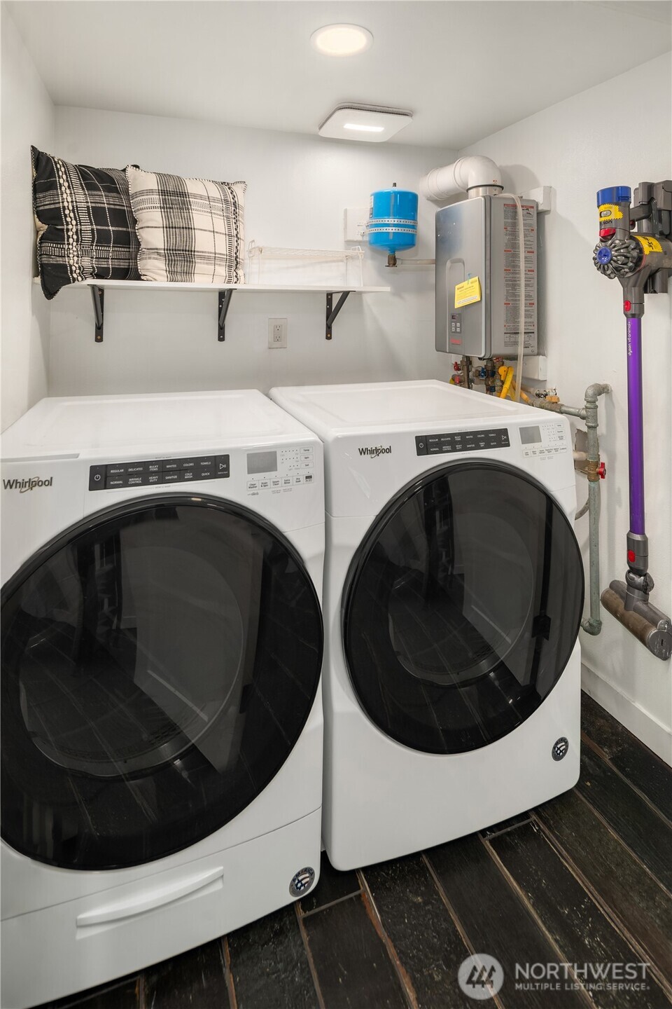 31204 8th Avenue SW Federal Way WA 98023