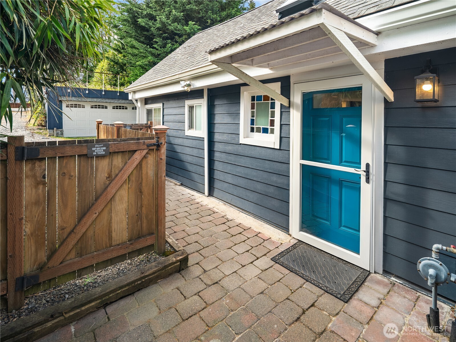 31204 8th Avenue SW Federal Way WA 98023