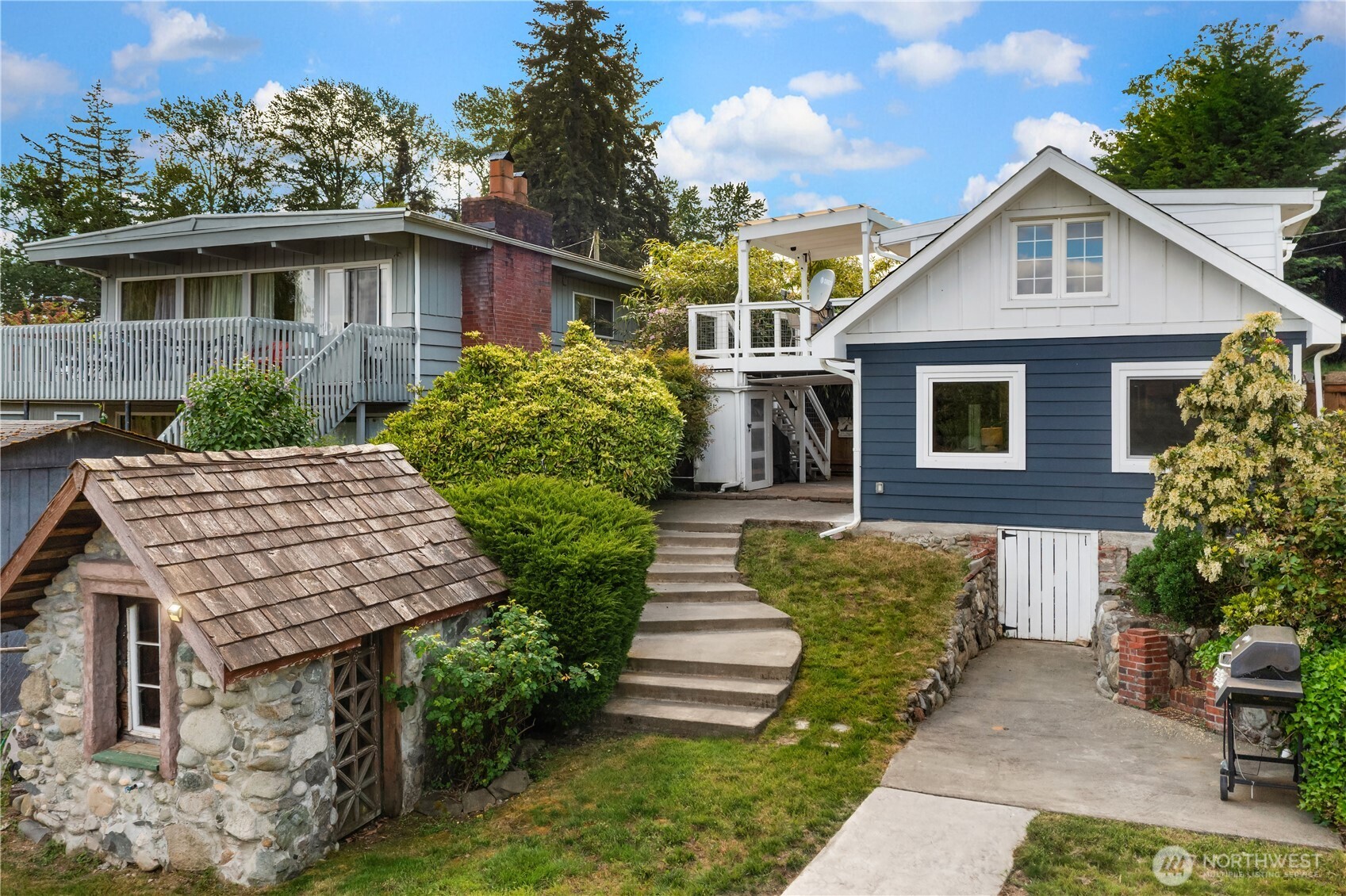 31204 8th Avenue SW Federal Way WA 98023