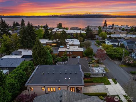 323 6th Avenue S Kirkland WA 98033