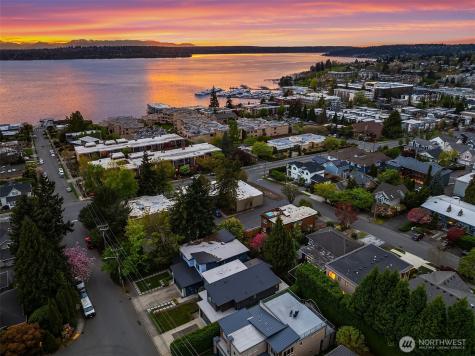 323 6th Avenue S Kirkland WA 98033