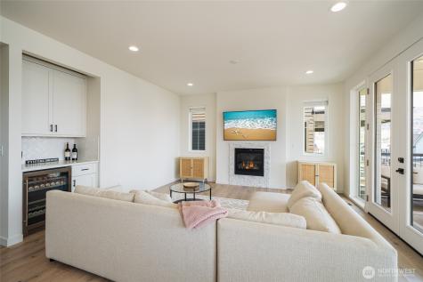 259 Bobcat Lane Chelan WA 98816