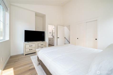 259 Bobcat Lane Chelan WA 98816