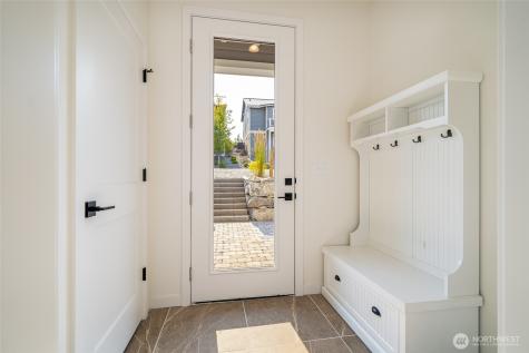 259 Bobcat Lane Chelan WA 98816