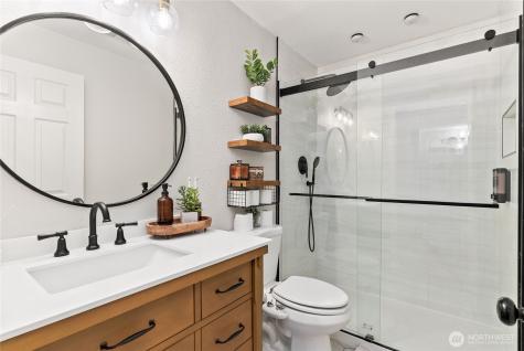 6615 Silver Springs Drive NW Gig Harbor WA 98335