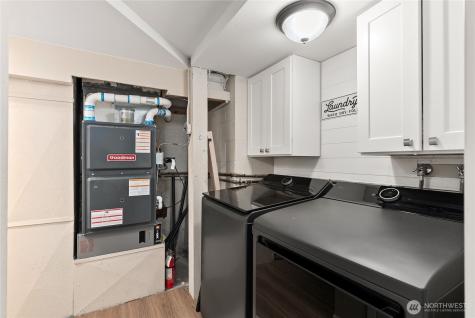 6615 Silver Springs Drive NW Gig Harbor WA 98335
