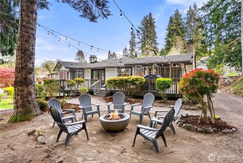 6615 Silver Springs Drive NW Gig Harbor WA 98335
