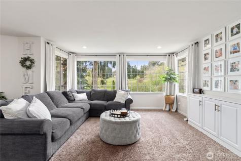 6615 Silver Springs Drive NW Gig Harbor WA 98335