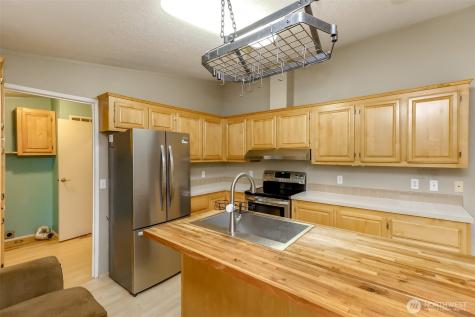 15308 122nd Avenue Ct E Puyallup WA 98374