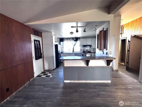 927 E Cherry Avenue Moses Lake WA 98837