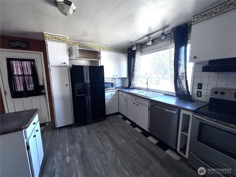 927 E Cherry Avenue Moses Lake WA 98837