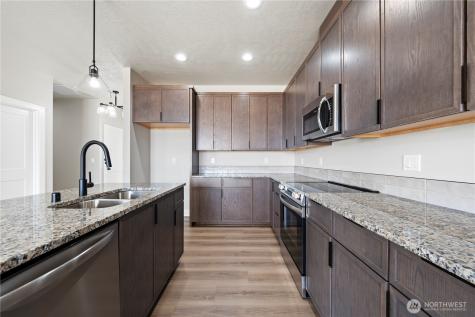 4319 W Surf Scoter Street Moses Lake WA 98837