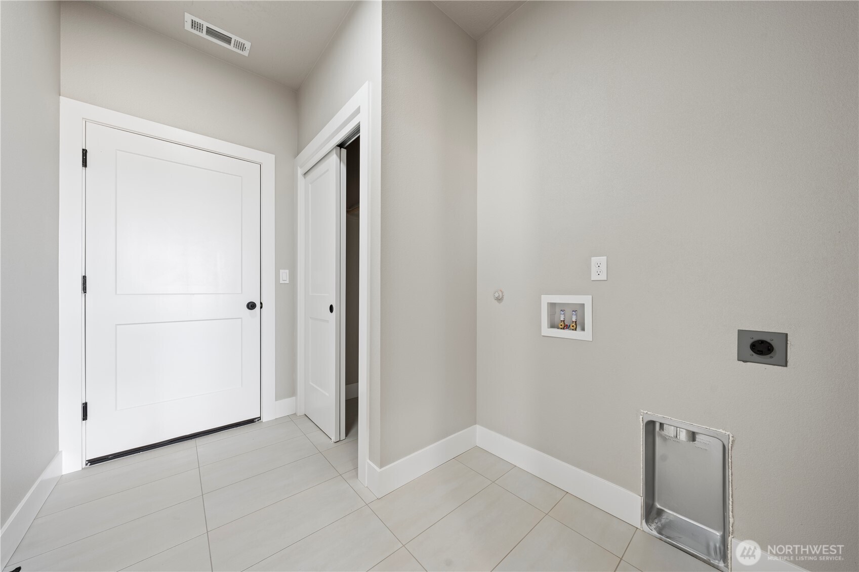 4319 W Surf Scoter Street Moses Lake WA 98837